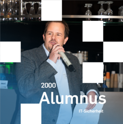 Alumnus Timm Korte takes guests on a journey back to the beginnings of the IT Security degree program at the 2025 Alumni Colloquium © Quang Duc Tran